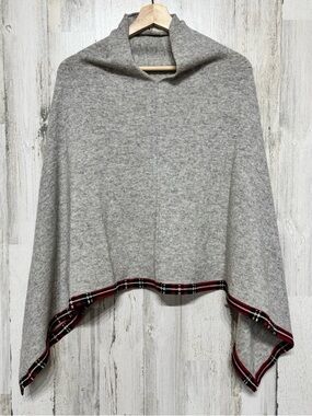Dunedin Cashmere Scotland Gray Poncho Red Plaid Trim One Size Lightweight